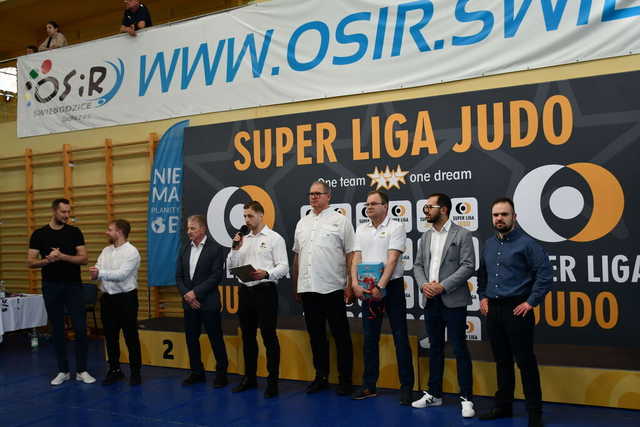 [FOTO] Rywalizowali w Super Lidze Judo w Świebodzicach