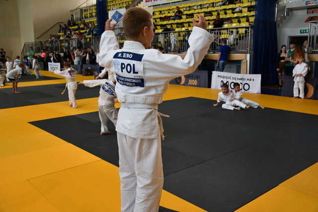 [FOTO] Rywalizowali w Super Lidze Judo w Świebodzicach