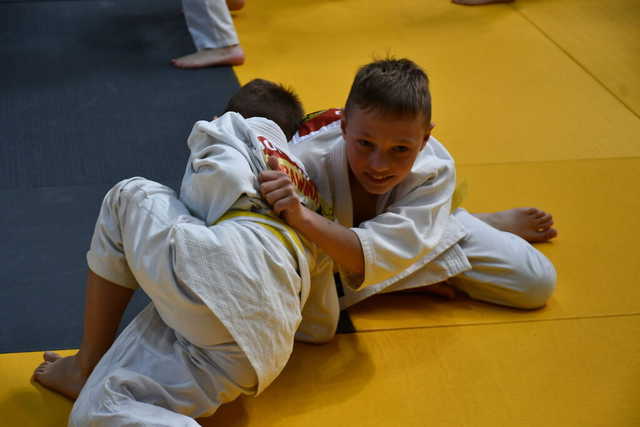 [FOTO] Rywalizowali w Super Lidze Judo w Świebodzicach