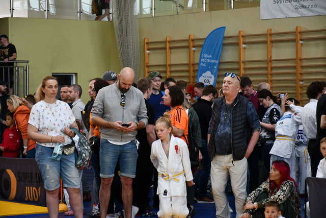 [FOTO] Rywalizowali w Super Lidze Judo w Świebodzicach