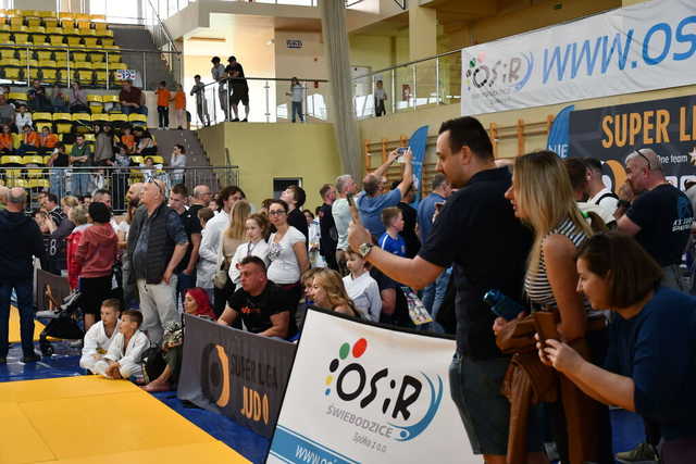 [FOTO] Rywalizowali w Super Lidze Judo w Świebodzicach