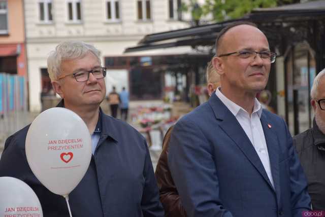 [WIDEO, FOTO] Parlamentarzyści i działacze Koalicji Obywatelskiej wspierają kandydaturę Jana Dzięcielskiego