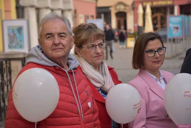 [WIDEO, FOTO] Parlamentarzyści i działacze Koalicji Obywatelskiej wspierają kandydaturę Jana Dzięcielskiego