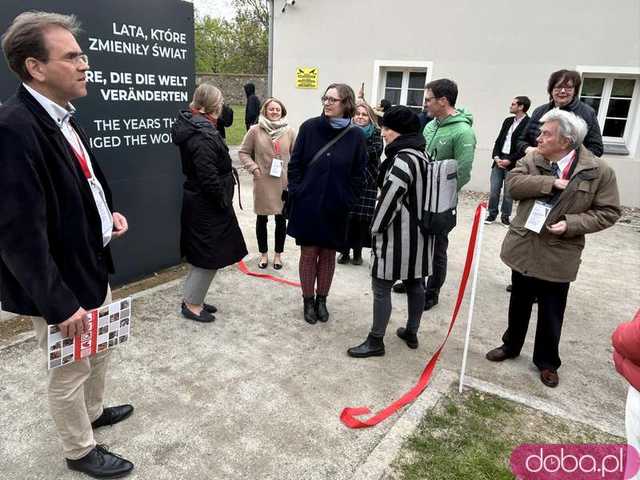 [FOTO] Wojny nie wybuchają same. Za nami otwarcie wystawy plenerowej „1939-1945. Lata, które zmieniły świat”