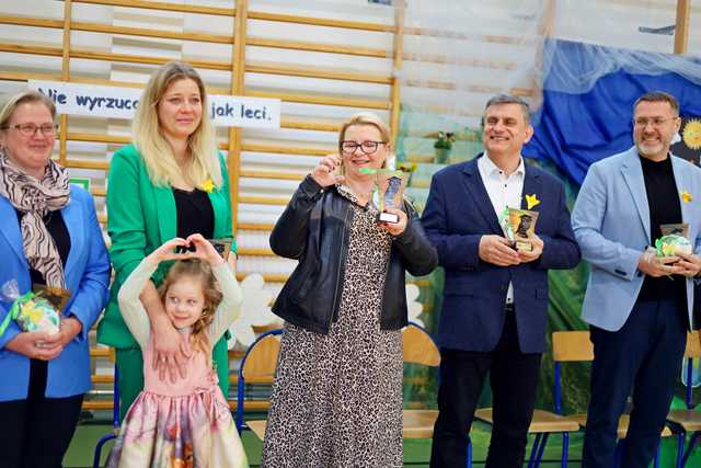 [FOTO] Uczniowie Szkoły Podstawowej w Imbramowicach obchodzili Dzień Ziemi