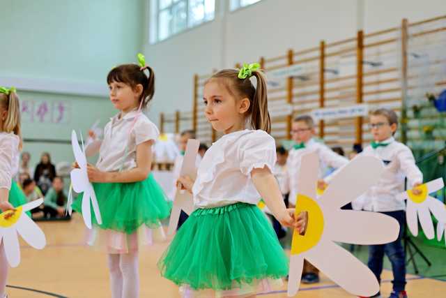 [FOTO] Uczniowie Szkoły Podstawowej w Imbramowicach obchodzili Dzień Ziemi