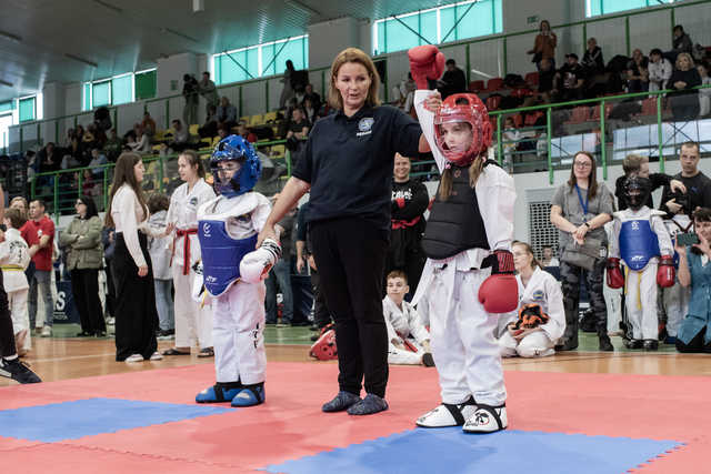 [FOTO] Udany start zawodników świnickiego Gryfa na Mistrzostwach Polski w Taekwon-do