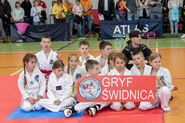 [FOTO] Udany start zawodników świnickiego Gryfa na Mistrzostwach Polski w Taekwon-do