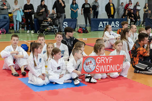 [FOTO] Udany start zawodników świnickiego Gryfa na Mistrzostwach Polski w Taekwon-do