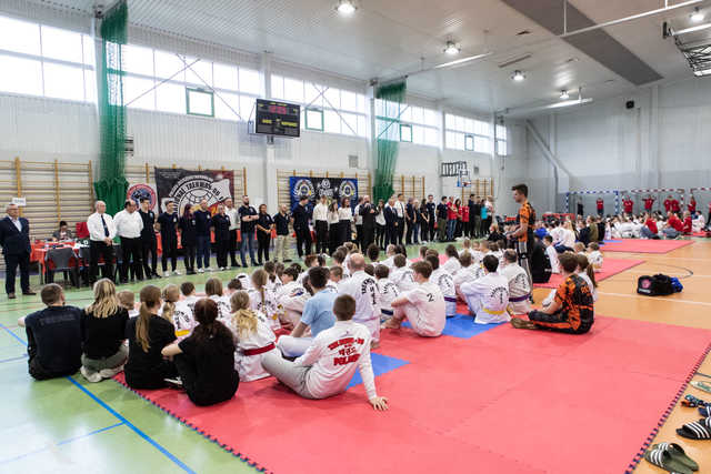 [FOTO] Udany start zawodników świnickiego Gryfa na Mistrzostwach Polski w Taekwon-do