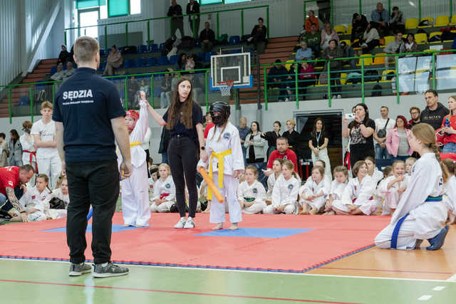 [FOTO] Udany start zawodników świnickiego Gryfa na Mistrzostwach Polski w Taekwon-do