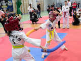 [FOTO] Udany start zawodników świnickiego Gryfa na Mistrzostwach Polski w Taekwon-do