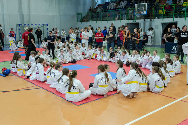 [FOTO] Udany start zawodników świnickiego Gryfa na Mistrzostwach Polski w Taekwon-do