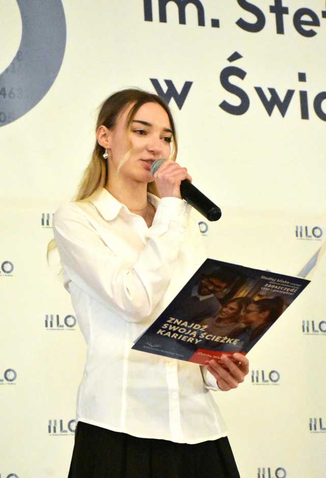 [FOTO] Maturzyści z Banacha zakończyli rok szkolny