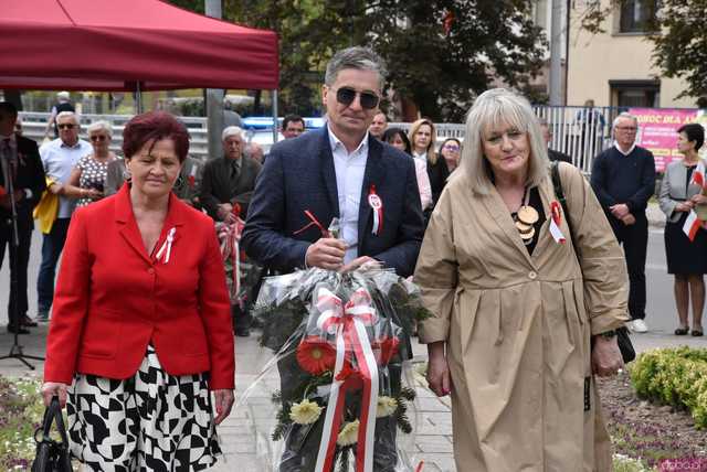[WIDEO/FOTO] Strzegomianie obchodzili 233. rocznicę uchwalenia Konstytucji 3 Maja