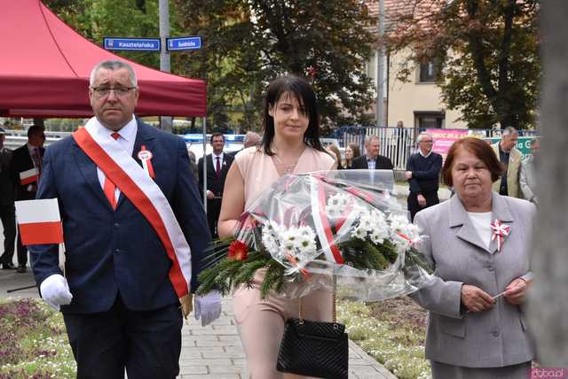 [WIDEO/FOTO] Strzegomianie obchodzili 233. rocznicę uchwalenia Konstytucji 3 Maja
