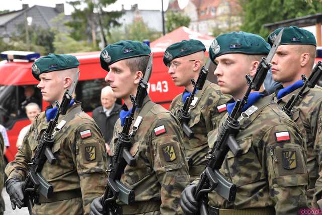 [WIDEO/FOTO] Strzegomianie obchodzili 233. rocznicę uchwalenia Konstytucji 3 Maja
