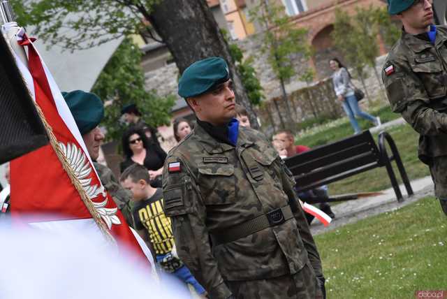 [WIDEO/FOTO] Strzegomianie obchodzili 233. rocznicę uchwalenia Konstytucji 3 Maja