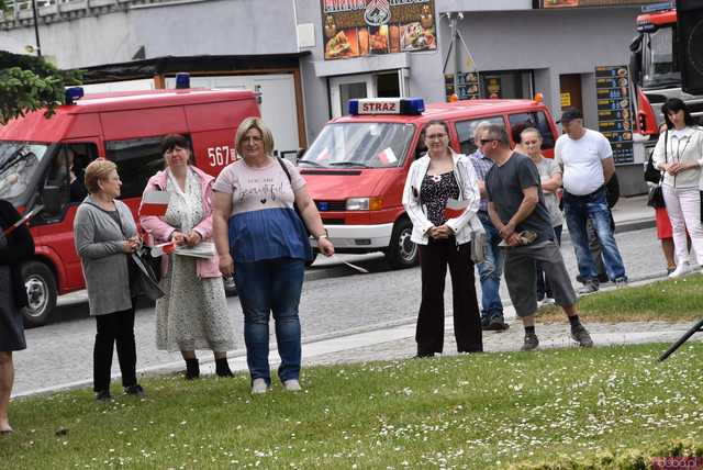[WIDEO/FOTO] Strzegomianie obchodzili 233. rocznicę uchwalenia Konstytucji 3 Maja