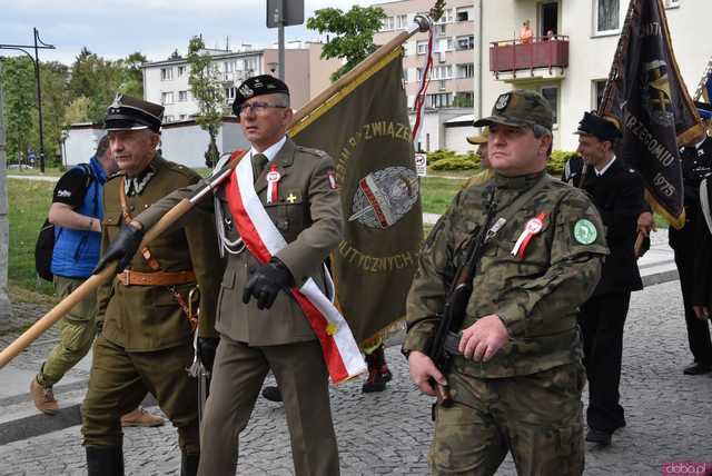 [WIDEO/FOTO] Strzegomianie obchodzili 233. rocznicę uchwalenia Konstytucji 3 Maja