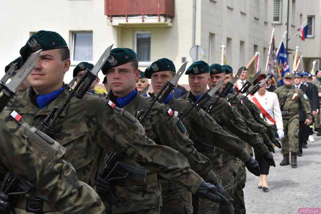 [WIDEO/FOTO] Strzegomianie obchodzili 233. rocznicę uchwalenia Konstytucji 3 Maja