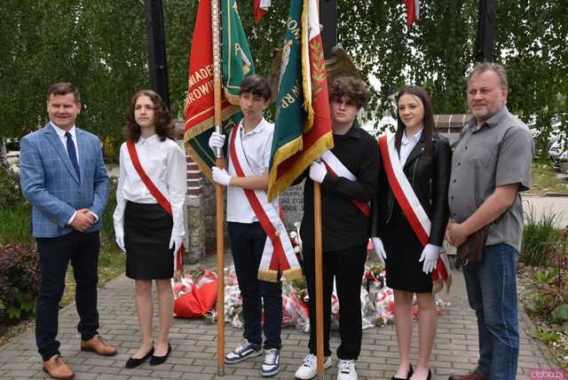 [WIDEO/FOTO] Upamiętnili 233. rocznicę uchwalenia Konstytucji 3 Maja w Żarowie