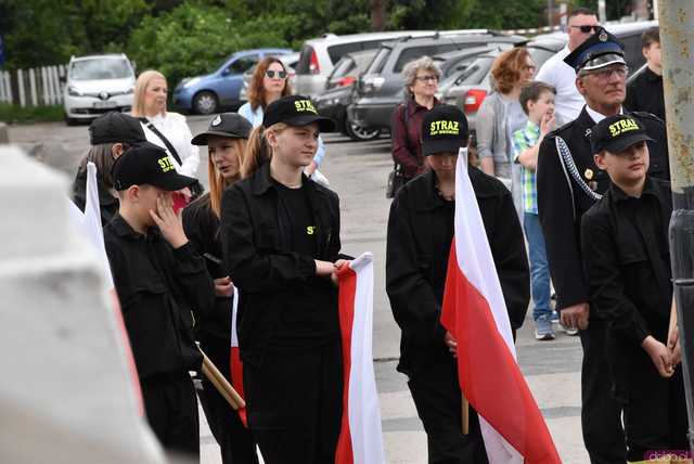 [WIDEO/FOTO] Upamiętnili 233. rocznicę uchwalenia Konstytucji 3 Maja w Żarowie