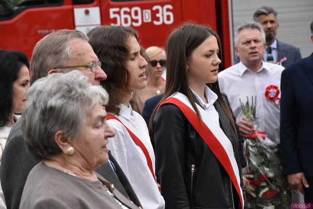[WIDEO/FOTO] Upamiętnili 233. rocznicę uchwalenia Konstytucji 3 Maja w Żarowie