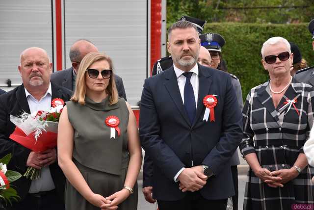 [WIDEO/FOTO] Upamiętnili 233. rocznicę uchwalenia Konstytucji 3 Maja w Żarowie