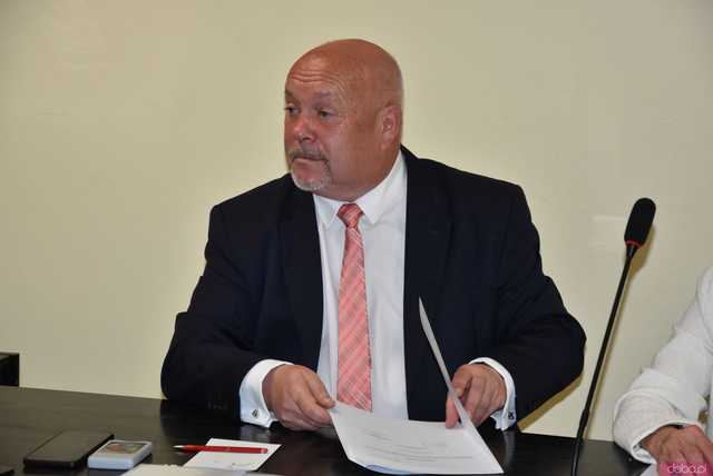 [FOTO] Ślubowanie nowego burmistrza i radnych oraz wybór przewodniczącego Rady Miejskiej Żarowa