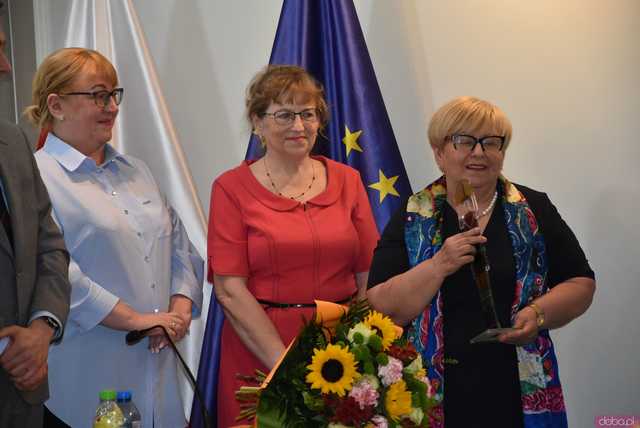 [FOTO] Zmiana wójta po 22 latach! Nowy włodarz i radni gminy Świdnica złożyli ślubowania
