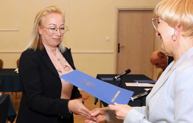 [FOTO] Ślubowania radnych i wójta w Dobromierzu. Uroczysta sesja rozpoczęła nową kadencję