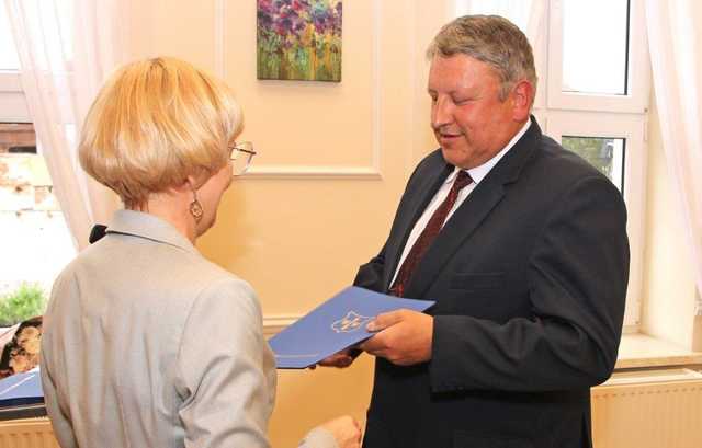 [FOTO] Ślubowania radnych i wójta w Dobromierzu. Uroczysta sesja rozpoczęła nową kadencję