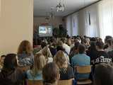 [FOTO] Świebodziccy licealiści spotkali się z profesorem Tomaszem Piekotem