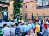 [FOTO] Młode strzegomskie talenty  zaprezentowały się na scenie CAS Karmel