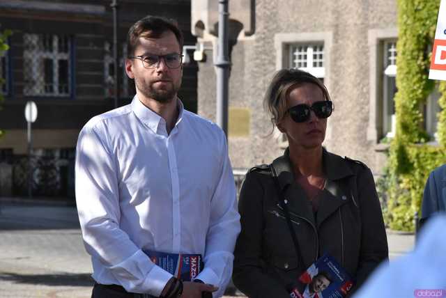 [WIDEO/FOTO] Wałbrzych był zapomniany przez Boga i ludzi. Mateusz Morawiecki poparł kandydaturę Michała Dworczyka do Parlamentu Europejskiego