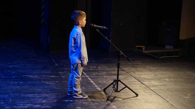 [FOTO] Przedszkolaki przedstawiły swoje talenty muzyczne. XXII edycja Festiwalu Piosenki Przedszkolnej