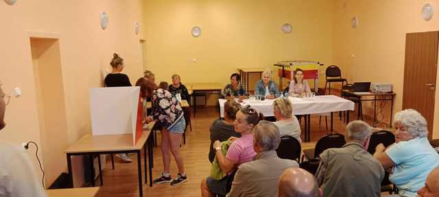[FOTO] Sołtyska Modliszowa ponownie obdarzona zaufaniem mieszkańców