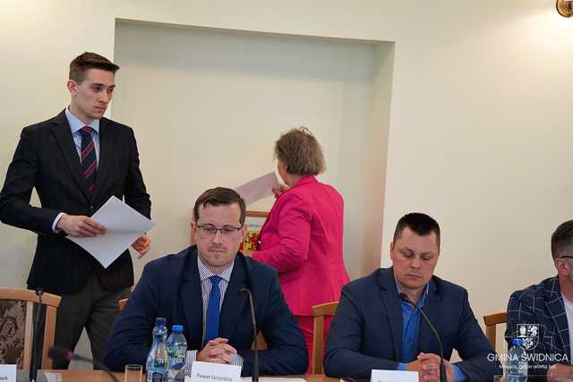 [FOTO] Znamy wiceprzewodniczących rady gminy Świdnica. Wyłoniono również przewodniczących i składy poszczególnych komisji