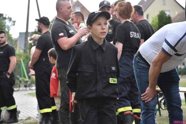 [DUŻO ZDJĘĆ] Rywalizacja strażaków na wesoło. Premierowa edycja Gminnych Zawodów Sportowo-Pożarniczych w Goczałkowie