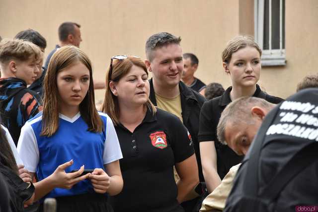 [DUŻO ZDJĘĆ] Rywalizacja strażaków na wesoło. Premierowa edycja Gminnych Zawodów Sportowo-Pożarniczych w Goczałkowie