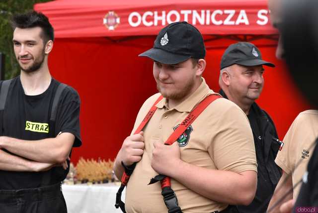 [DUŻO ZDJĘĆ] Rywalizacja strażaków na wesoło. Premierowa edycja Gminnych Zawodów Sportowo-Pożarniczych w Goczałkowie