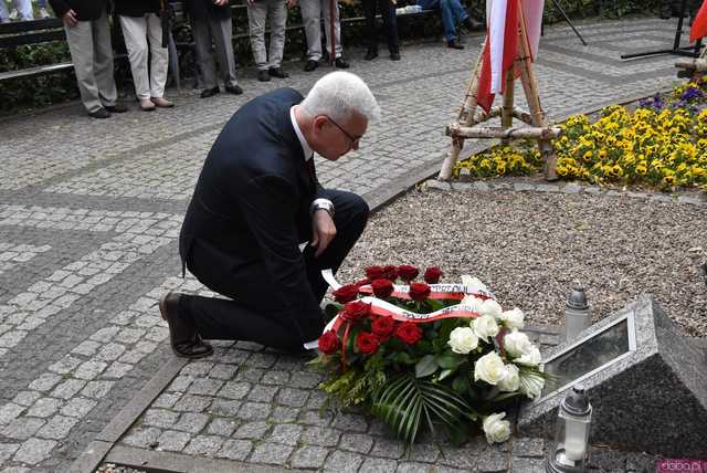 [WIDEO/FOTO] Uroczysty pochód rozpoczął uroczystości upamiętniające Rotmistrza Pileckiego