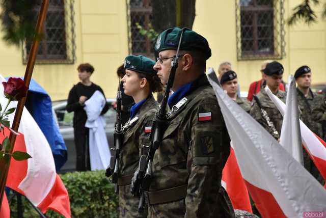 [WIDEO/FOTO] Uroczysty pochód rozpoczął uroczystości upamiętniające Rotmistrza Pileckiego