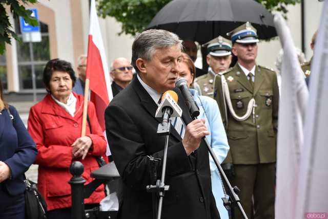 [WIDEO/FOTO] Uroczysty pochód rozpoczął uroczystości upamiętniające Rotmistrza Pileckiego