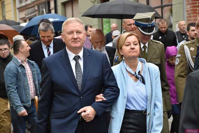 [WIDEO/FOTO] Uroczysty pochód rozpoczął uroczystości upamiętniające Rotmistrza Pileckiego