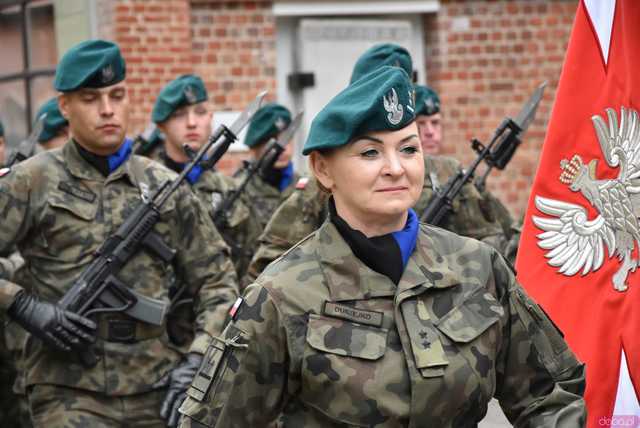 [WIDEO/FOTO] Uroczysty pochód rozpoczął uroczystości upamiętniające Rotmistrza Pileckiego