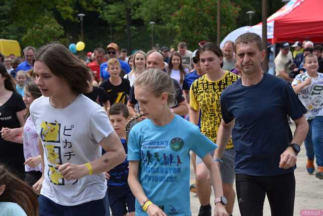 [FOTO] V Bieg Papieski i Piknik Rodzinno-Sportowy w Parku Centralnym na zakończenie Dni Papieskich