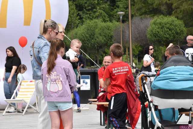 [FOTO] V Bieg Papieski i Piknik Rodzinno-Sportowy w Parku Centralnym na zakończenie Dni Papieskich
