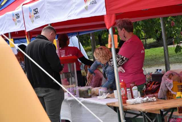 [FOTO] V Bieg Papieski i Piknik Rodzinno-Sportowy w Parku Centralnym na zakończenie Dni Papieskich